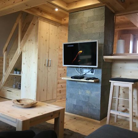Wooden Apartman Premium Jacuzzival Alsóörs Kültér fotó