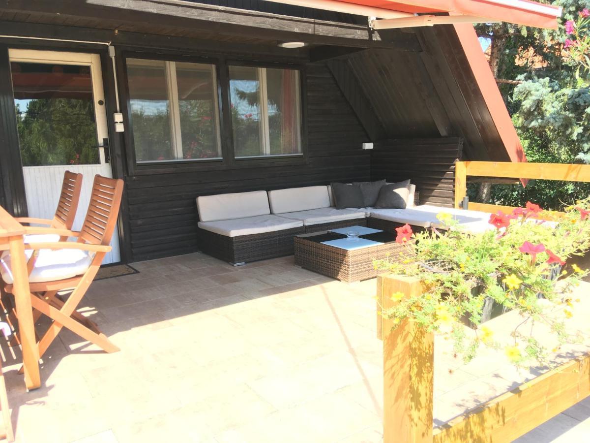 Wooden Apartman Premium Jacuzzival Alsóörs Kültér fotó