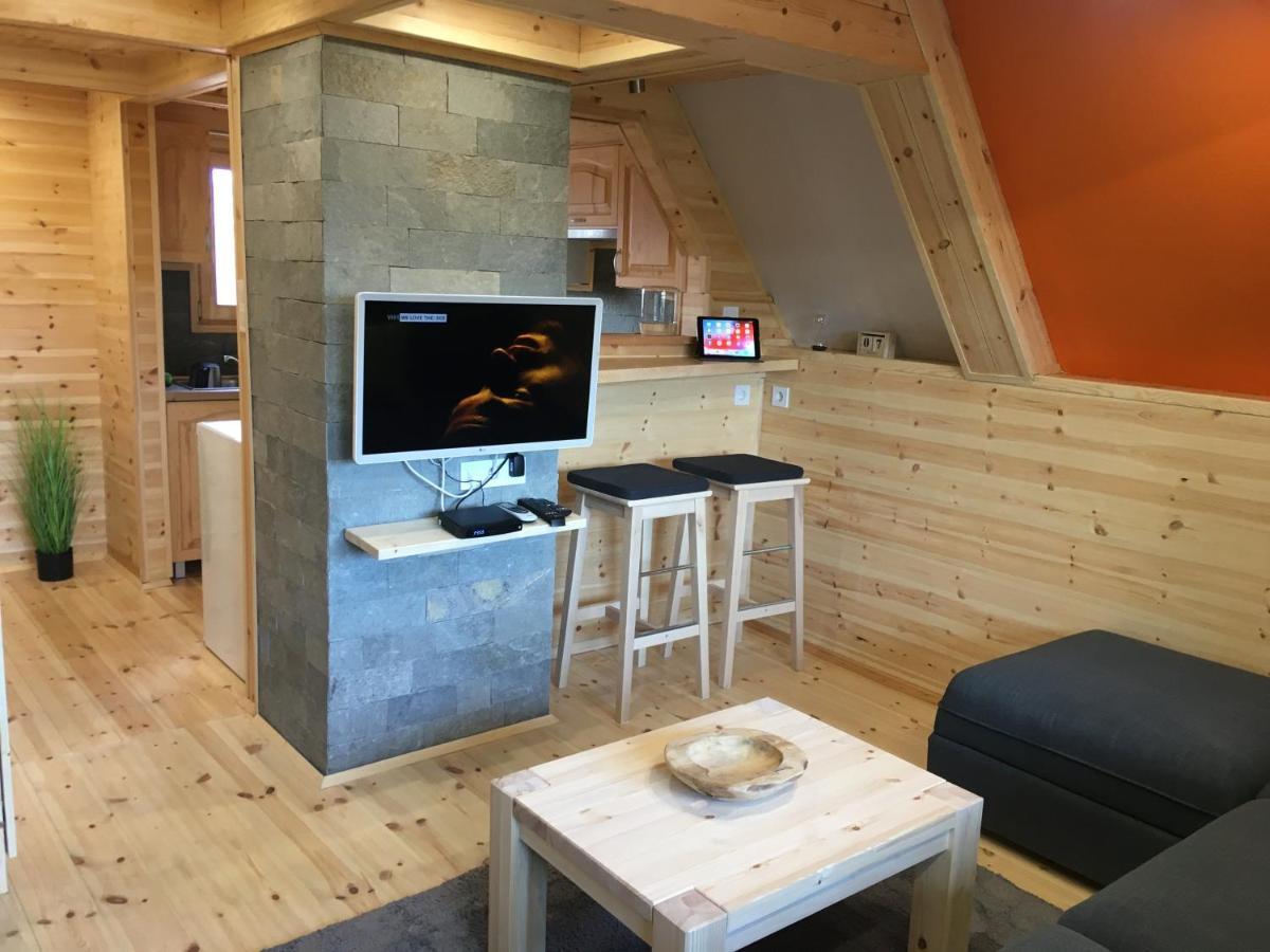 Wooden Apartman Premium Jacuzzival Alsóörs Kültér fotó